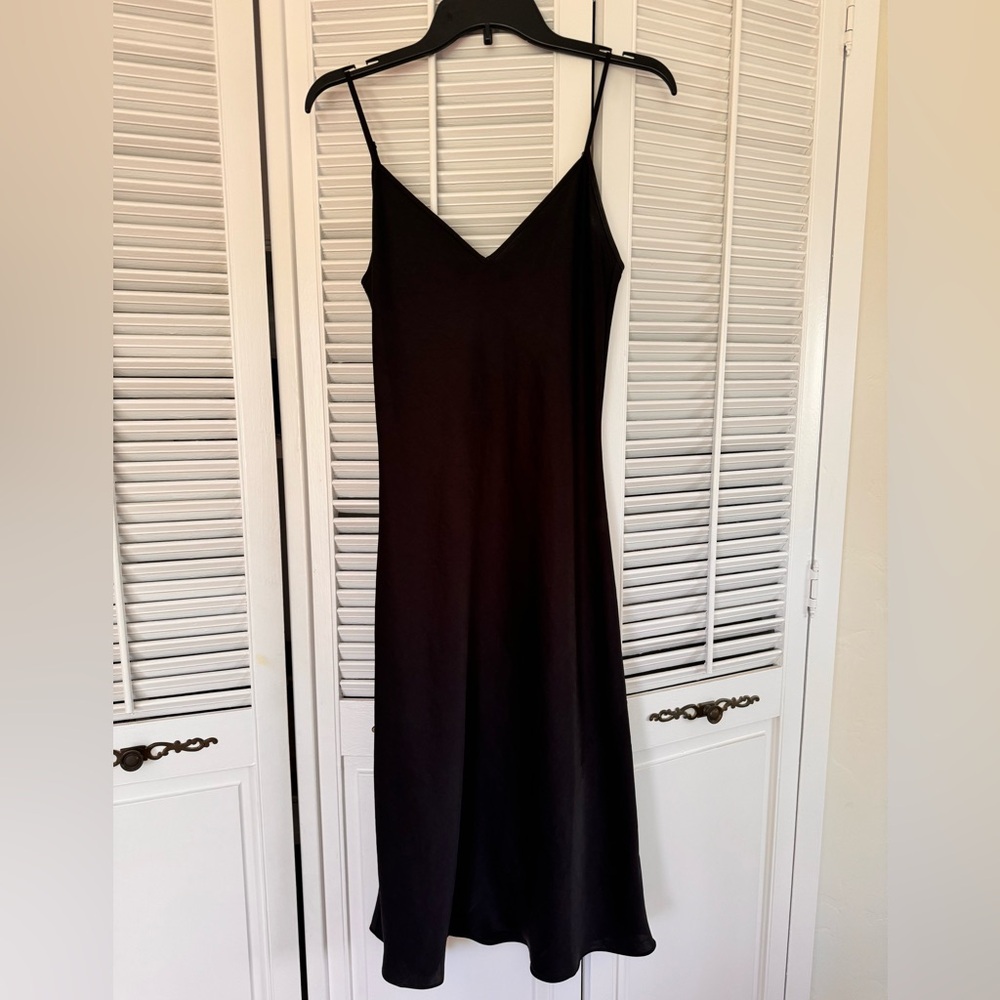 Aritzia (Wilfred) small black slip dress